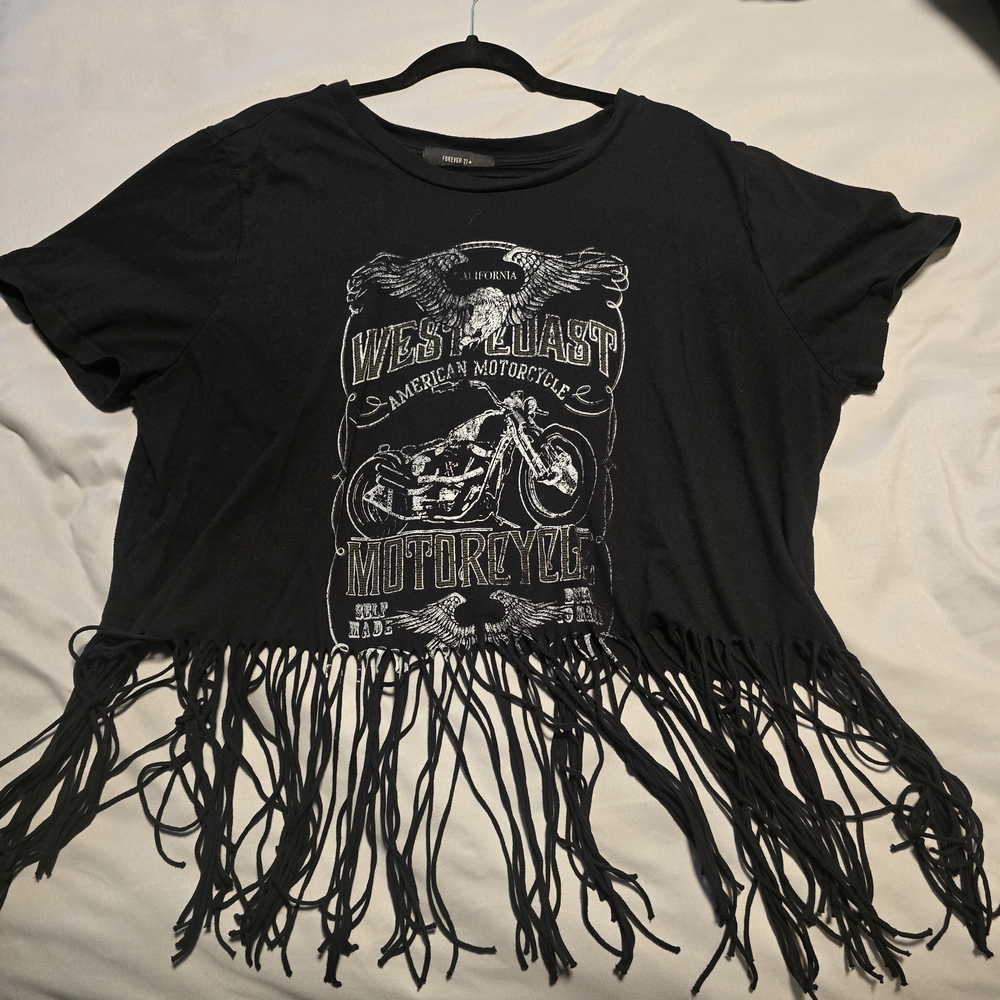 Forever 21 Black Graphic Tee With Fring